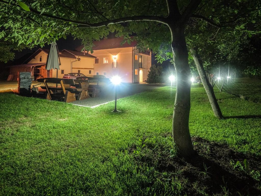 Apartments The Old Well Gornji Vaganac Exterior foto
